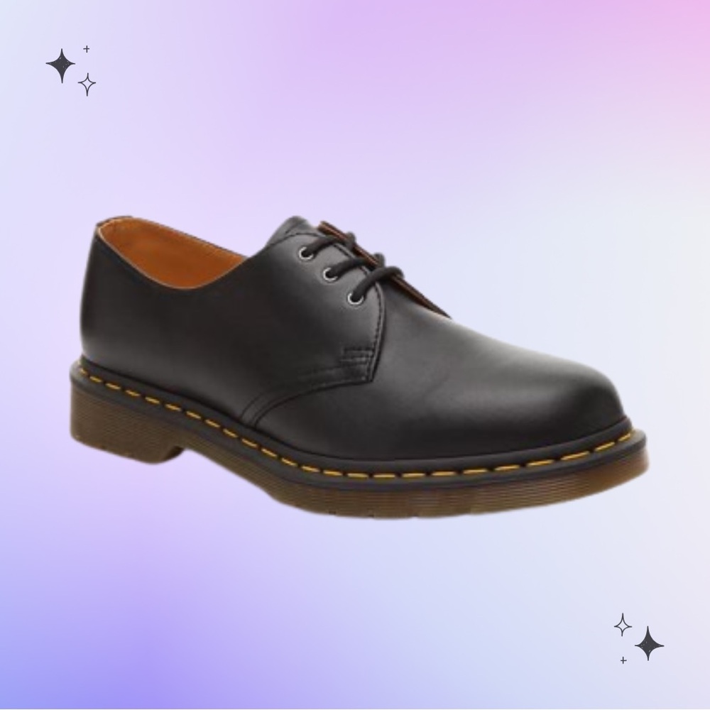 SOLD 🧡 Dr. Martens 1461 Classic Oxford - Women's